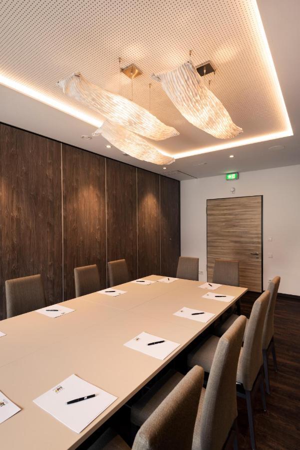 Allgaeu Art Hotel Kempten Ngoại thất bức ảnh